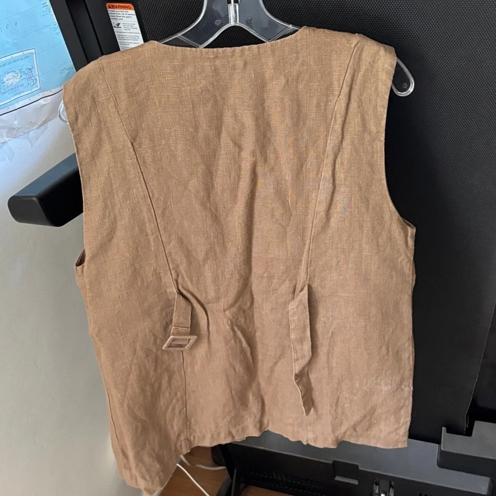 First Rite Linen Vest - Picture 6 of 17